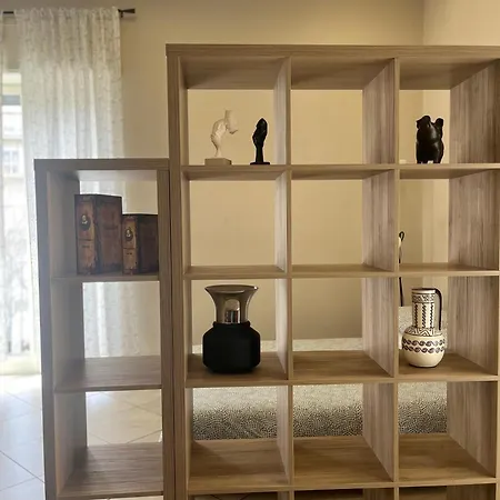 Lolo House-55sqm Near Station Apartment