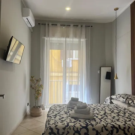 Lolo House-55sqm Near Station Apartment Naples
